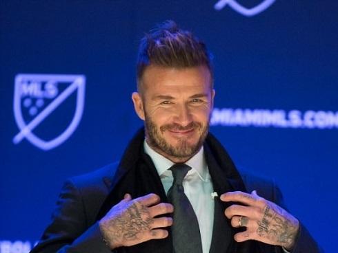 David Beckham 'xuống tóc' điển trai ngời ngời thế này, chị em nào chẳng bấn loạn