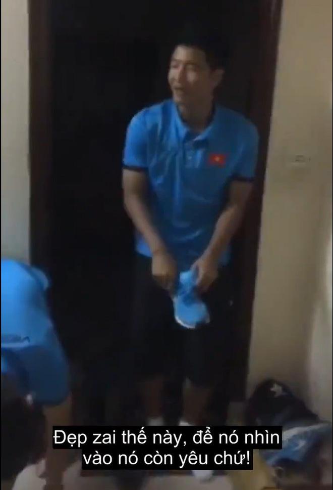 Sau Bùi Tiến Dũng, đến lượt Đức Chinh tranh nhận mình đẹp trai-2