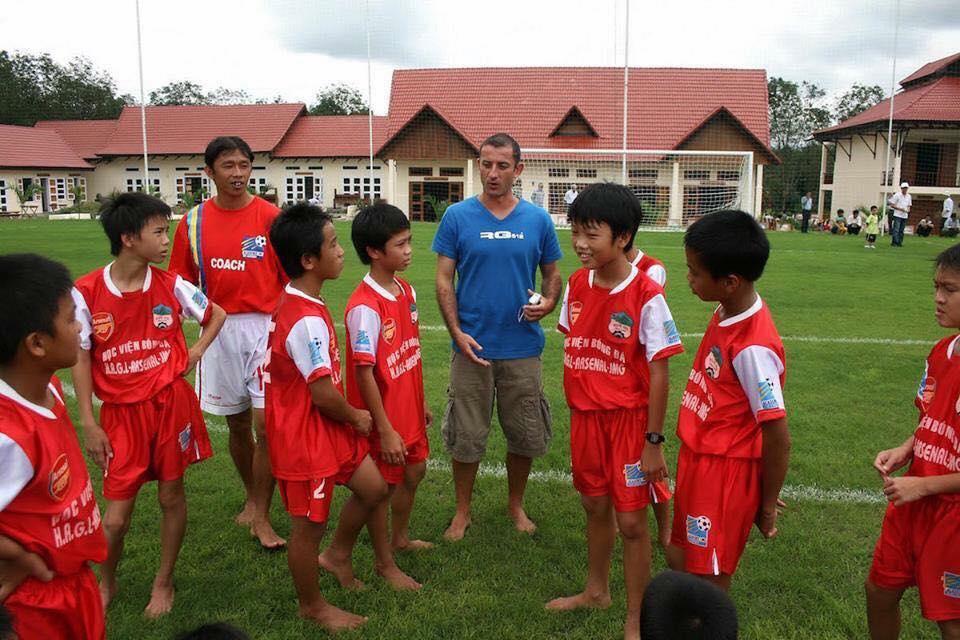 Lộ ảnh xưa ơi là xưa của Xuân Trường đến bạn gái cũng khó nhận ra-5