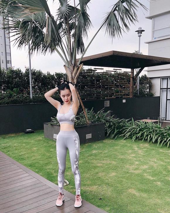 Hot girl - hot boy Việt: Dân mạng chia sẻ chóng mặt bức ảnh Quang Hải lọt thỏm khi đứng cạnh Văn Hoàng-6