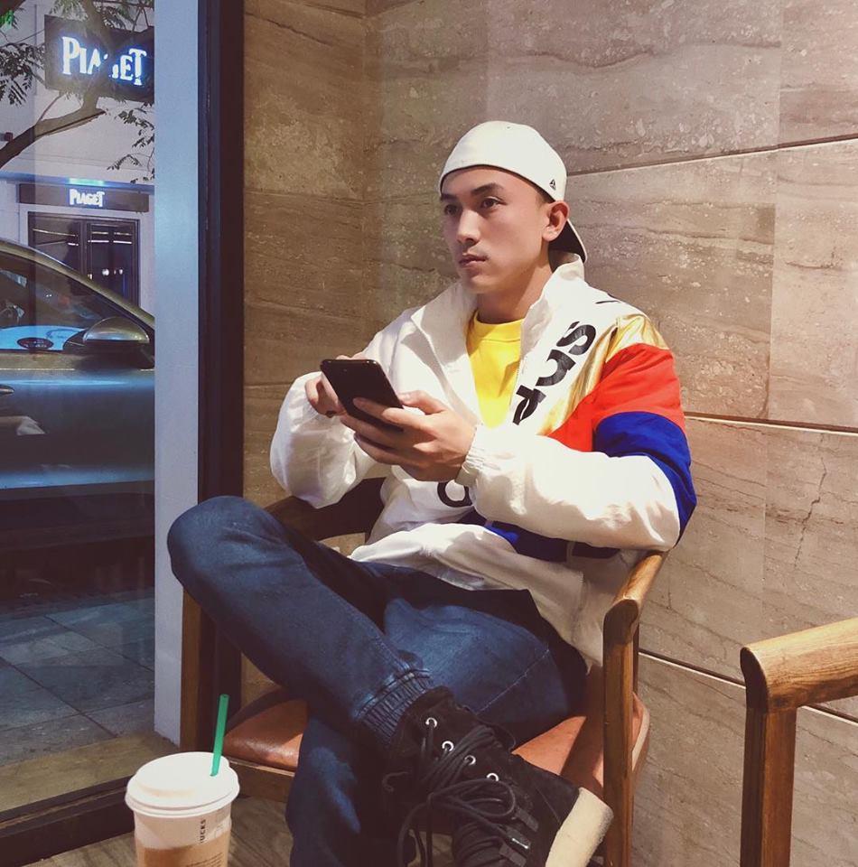 Hot girl - hot boy Việt: Dân mạng chia sẻ chóng mặt bức ảnh Quang Hải lọt thỏm khi đứng cạnh Văn Hoàng-12