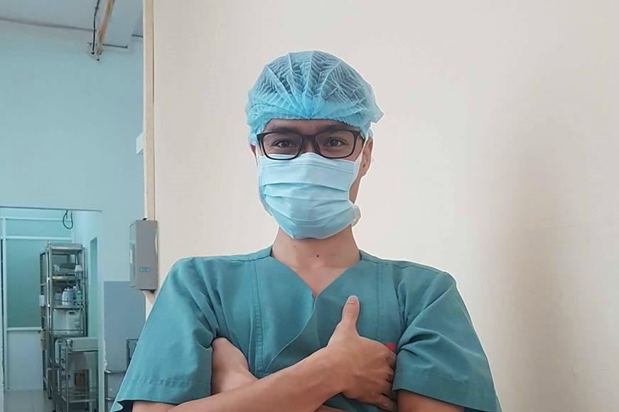 Dáng đứng huyền thoại của Văn Thanh được tái hiện trong đề thi học sinh giỏi môn Ngữ Văn-8