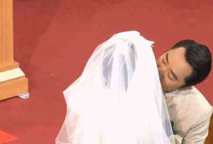 10 nụ hôn đẹp nhất trong hôn lễ sao Hoa ngữ: Người hết mực ngọt ngào, kẻ vô cùng hài hước-13