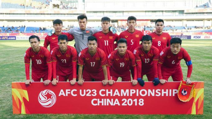 Những lần diện đồ tập thể đốn tim chị em của U23 Việt Nam-1