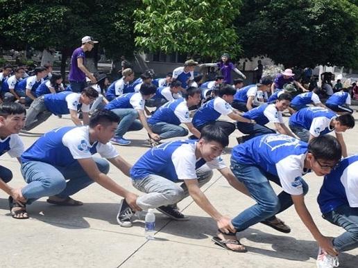 Ngã ngửa với những chú ngựa siêu ngáo ngơ-1