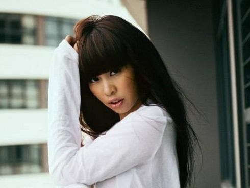 Diện bikini gợi cảm, Hà Anh lần đầu khoe trọn bụng bầu 5 tháng-9