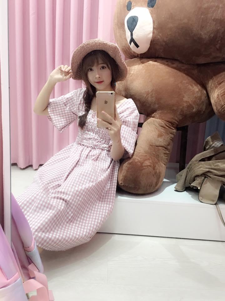 Hot girl ảnh thẻ Lan Hương dập tắt cơn sốt U23 Việt Nam bằng bản cover Người lạ ơi! cực ngọt-3