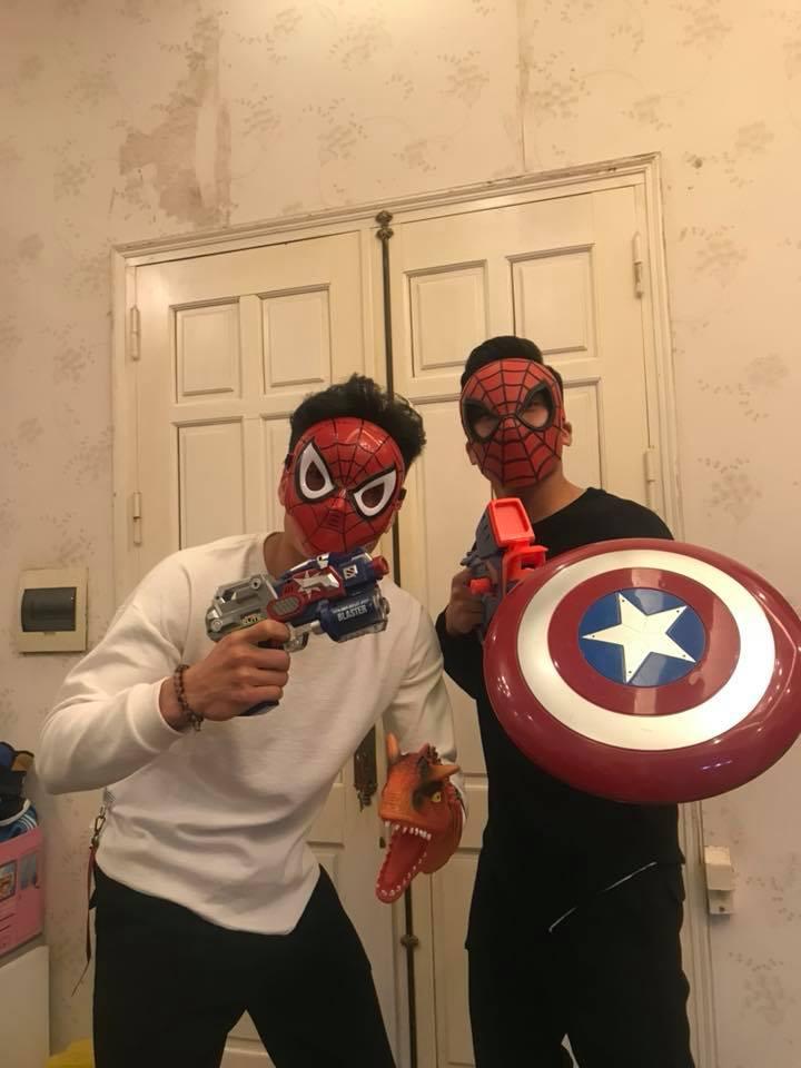 Tin sao Việt: U23 Việt Nam Đức Chinh quỳ gối xin tụng trứng với Văn Thanh-3