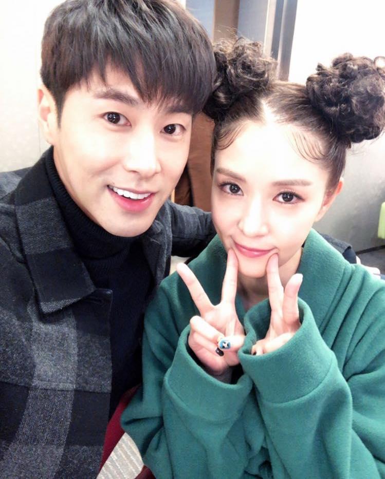 Sao Hàn 1/2: Hậu duệ mặt trời Kim Ji Won từng lựa chọn ca hát thay vì nghiệp diễn-3