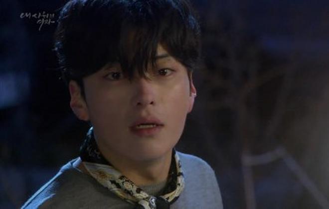 Netizen Hàn bỗng phát cuồng vì một diễn viên U40 giống Ji Chang Wook lai Jaejoong-2