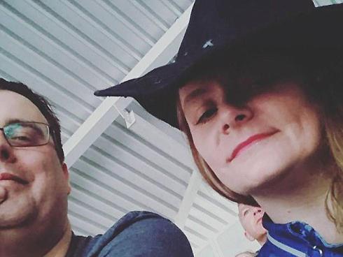 Chuyện tình chồng kém vợ 10 tuổi ở Hải Dương: Cưới xong vẫn xưng hô chị - em-4