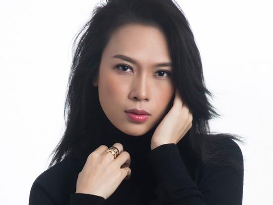 Album nhạc Việt: 'Đứa con' được cưng chiều liệu có thể hồi sinh?