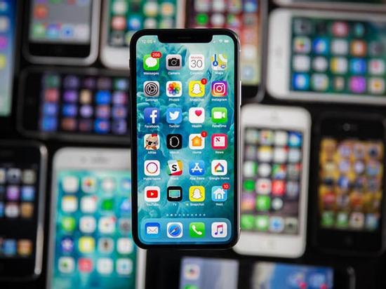 Người dùng mong 'mức giá điên' của iPhone sẽ không tăng thêm