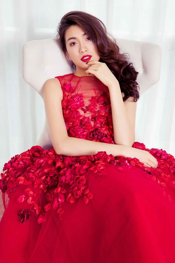 Người đẹp Lệ Hằng khoe vẻ đẹp ngọt ngào, khó cưỡng.