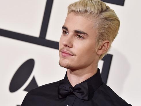 Chi Pu vẫn cứ hát, nhưng ai còn muốn nghe?-4