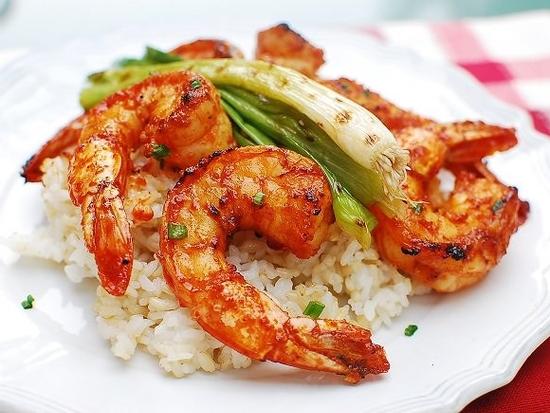 Tốn cơm vô cùng với món tôm chiên nước mắm hấp dẫn, lạ vị