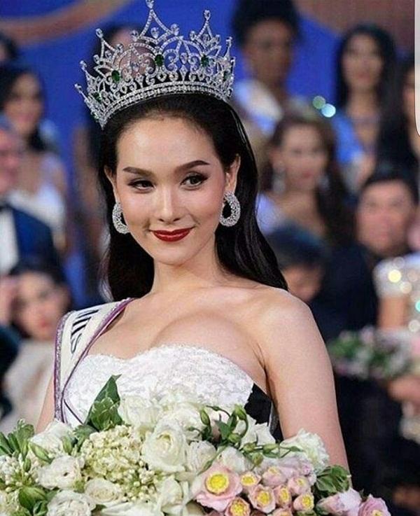 Nhìn lại 12 cựu Hoa hậu Chuyển giới, nhan sắc của Hương Giang Idol có cửa để đăng quang?-13