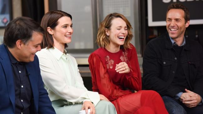 Cảnh nóng đồng tính của Rachel Weisz và Rachel McAdams gây sốt-2