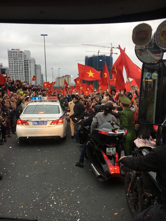 Tiết lộ về hành trình dẫn đoàn U23 Việt Nam căng chưa từng có-2