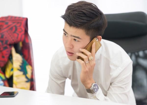 Cặp người hùng U23 Việt Nam Duy Mạnh - Trọng Đại trang điểm điệu đà trong hậu trường-7