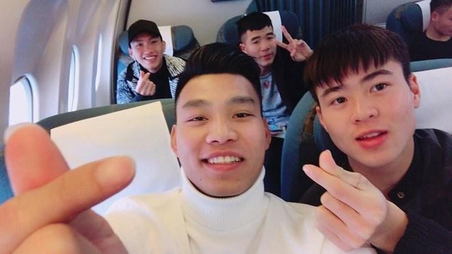 Chưa bao giờ làng showbiz Việt đìu hiu đến thế, chỉ tại sóng thần U23 chiếm toàn bộ truyền thông cả nước!-8