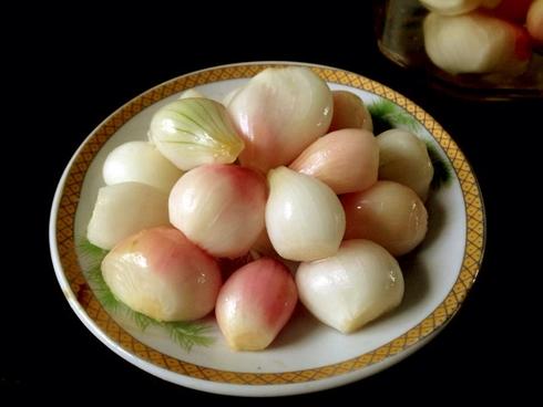 Cách làm hành muối trắng tinh không váng, giòn vô địch