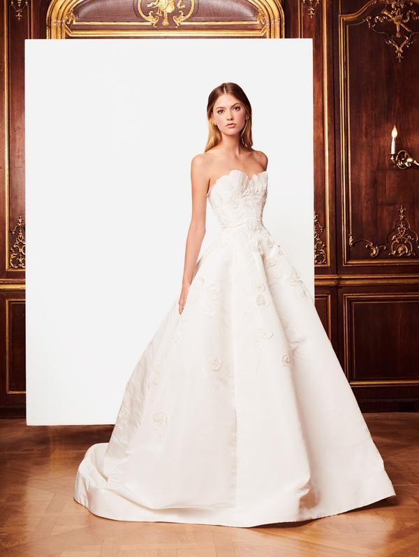 Chọn váy cưới đến từ nhà mốt thượng lưu, cô dâu Min Hyo Rin diện còn đẹp hơn cả người mẫu-3