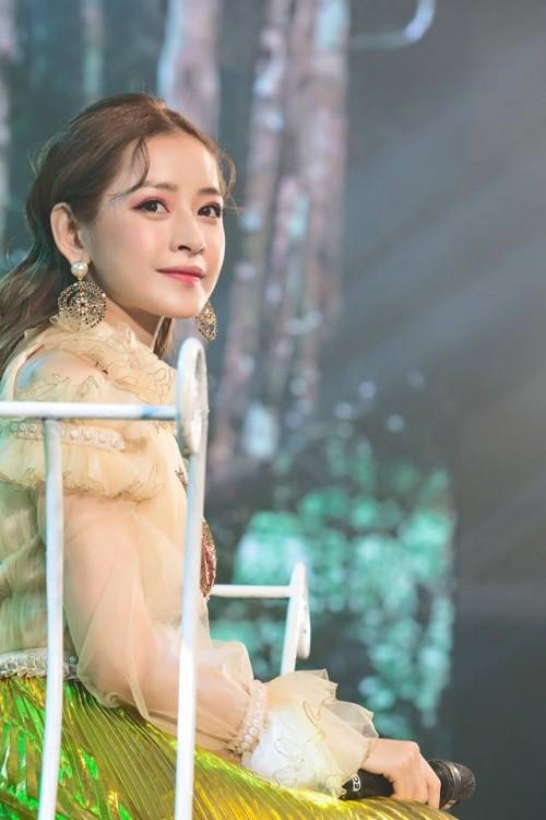 Chi Pu và gout trang điểm xinh đẹp tựa nữ thần khiến nhan sắc ngày càng xuất sắc-7