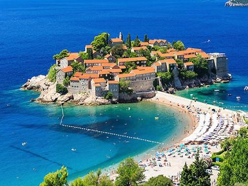 Phố bích hoạ Phùng Hưng - điểm hẹn mới cho dịp Tết ở thủ đô-10