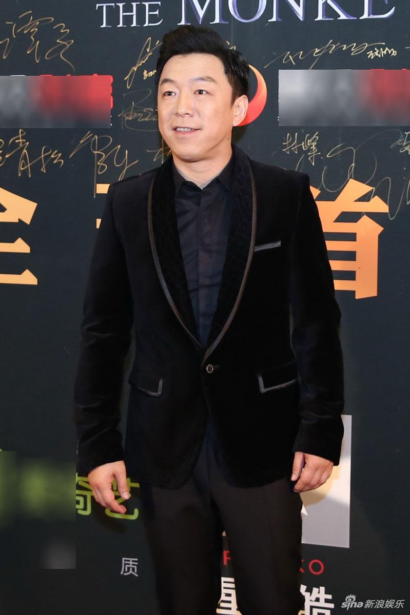 Mặc váy hở lưng táo bạo, Triệu Lệ Dĩnh lộ vết sẹo 10 năm chưa lành-10