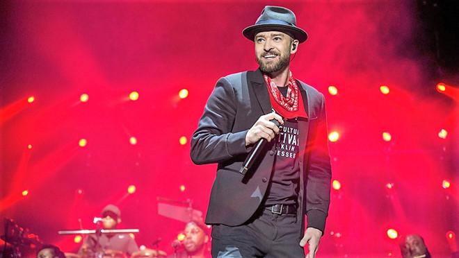 Justin Timberlake đùa cợt về vụ lộ ngực Janet Jackson ở Super Bowl-1