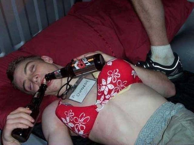 Không thể nhịn cười với cặp bố con lầy lội nhất quả đất-1