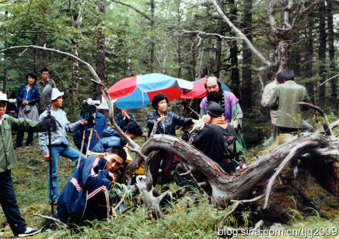 Loạt ảnh hậu trường kinh điển chưa bao giờ tiết lộ của Tây du ký 1986-2