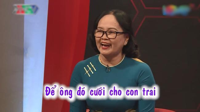 Cách nhà 10 phút nhưng bố chồng quốc dân vẫn chở con dâu đi học vì sợ lạc đường-3