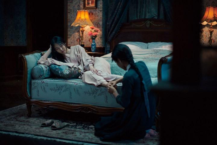 Hậu trường ít ai biết của cảnh nóng phim Hàn 18+ The Handmaiden-3