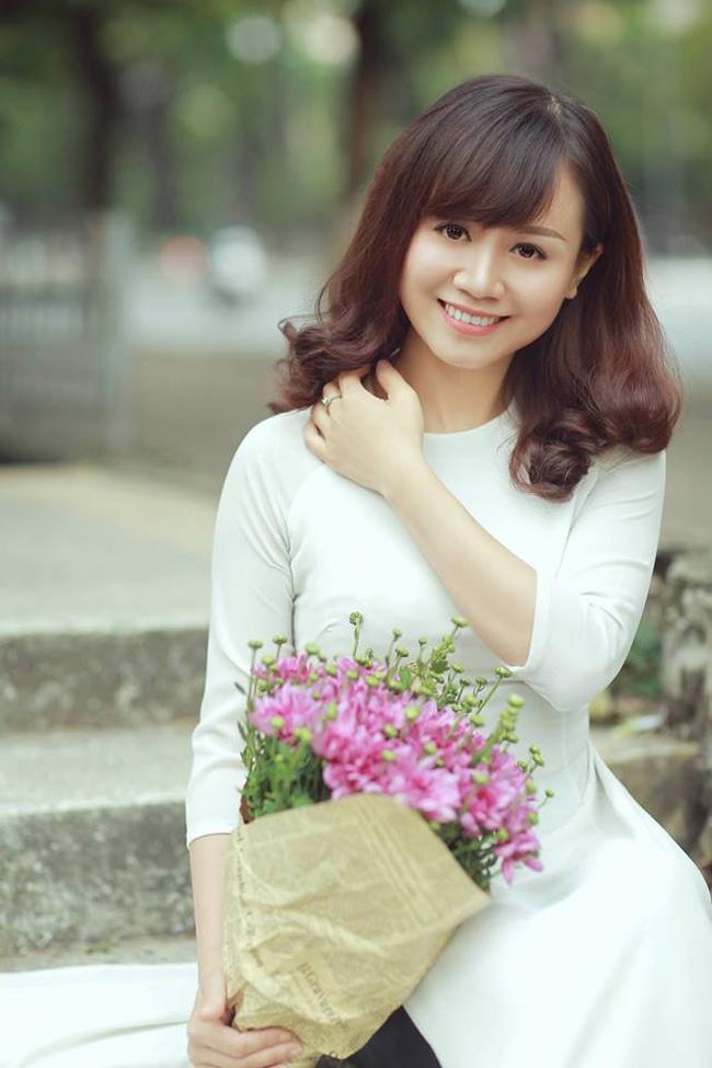 Bà mẹ xinh đẹp khoe mâm cỗ cúng Táo quân hút mắt khiến nghìn chị em thích thú-1