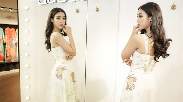 Mặc lại váy của Đỗ Mỹ Linh, đến cả Bích Phương cũng phải chào thua ngay lập tức-3