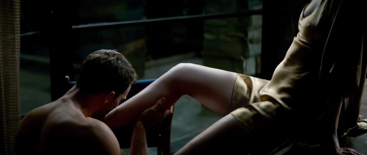 Loạt cảnh nóng hứa hẹn thiêu đốt phòng vé trong phần cuối 50 sắc thái-6