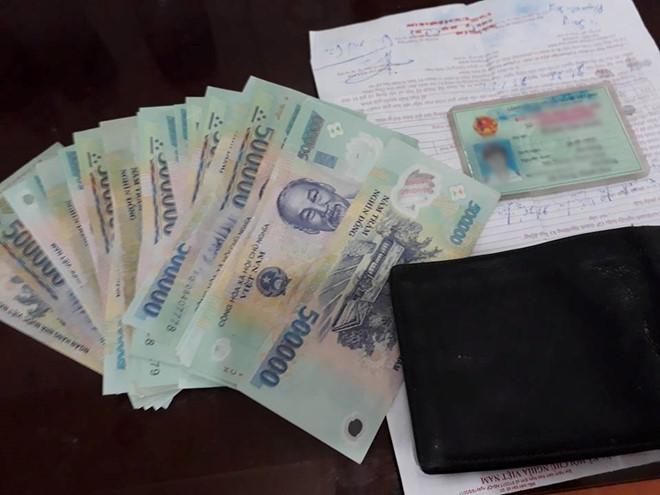 Cặp vợ chồng nghèo trả 17,5 triệu đồng cho 9X đánh rơi ví trước Tết-3