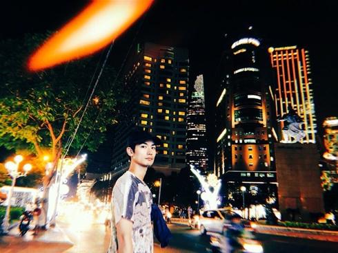 Du khách bị treo ngược vì đu quay đột ngột dừng giữa chừng-3