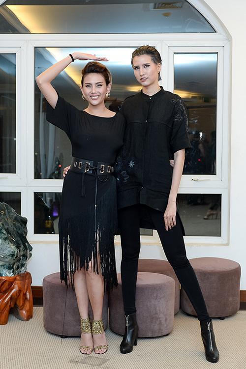 HÀI HƯỚC: Dàn sao Việt bị mẫu nữ 1m90 dìm hàng chiều cao thê thảm-9