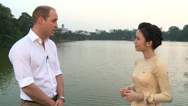 Chân dung nữ MC xinh đẹp nhà đài trò chuyện với Xuân Trường trên sóng VTV-2