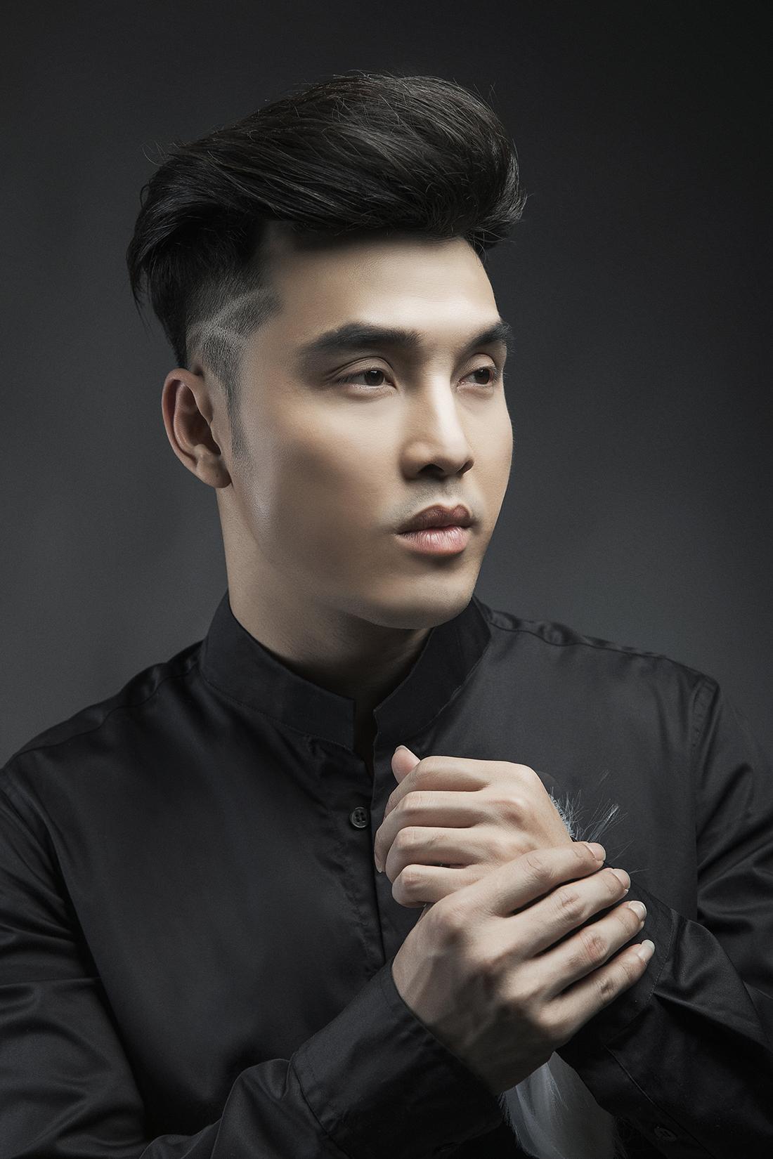 Ưng Hoàng Phúc tái hợp đạo diễn Quang Huy làm liveshow kể hành trình 18 năm ca hát-1
