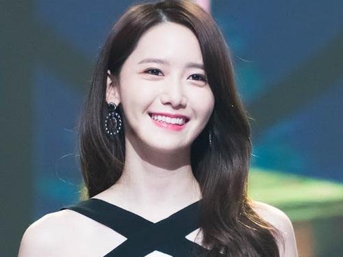 Sao Hàn 7/2: Bà xã Big Bang Taeyang gây chú ý với bức ảnh trước khi phẫu thuật thẩm mỹ-10