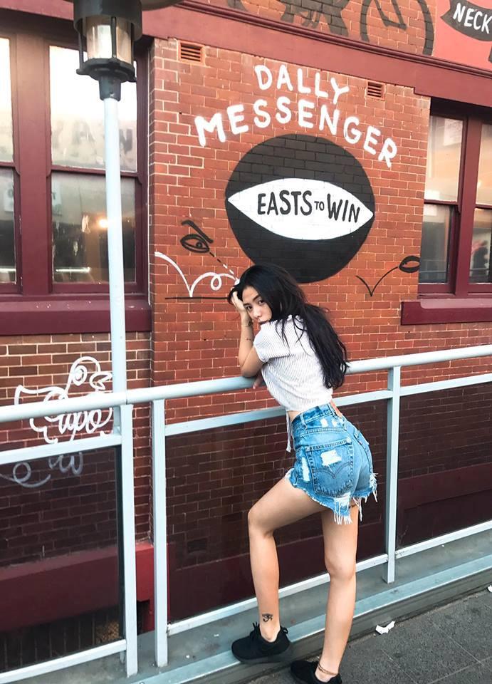 Cháu PGS Văn Như Cương: Thích xăm hình, áp lực khi gia đình nổi tiếng-3