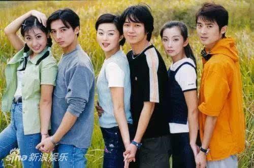 Những bức ảnh cực hiếm về thời thanh xuân tươi đẹp của dàn sao hạng A Hoa ngữ-2