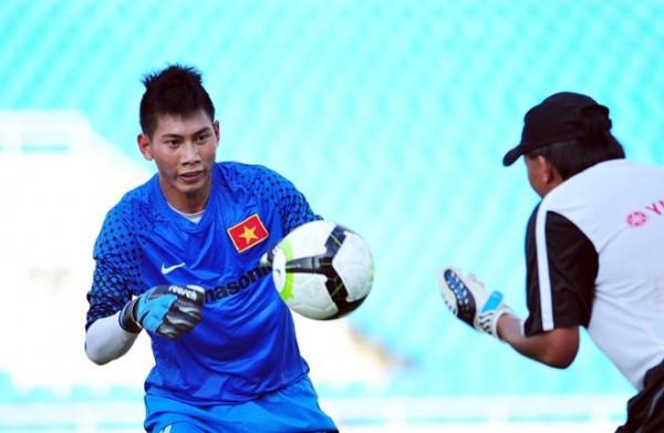 Hậu U23 VN: Thầy Park đau đầu vì cùng lúc có 3 người nhện-1