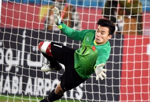 Hậu U23 VN: Thầy Park đau đầu vì cùng lúc có 3 người nhện-3