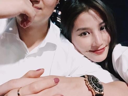 Tin sao Việt: Ninh Dương Lan Ngọc bị tông xe, mất ví đúng ngày ông Công ông Táo chầu trời-11