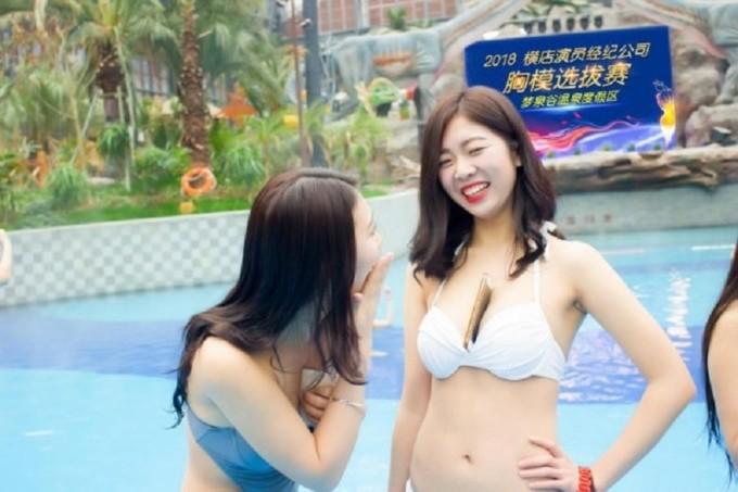 Không casting bằng diễn xuất, bây giờ người ta dùng ngực để thi tuyển như thế này đây-8